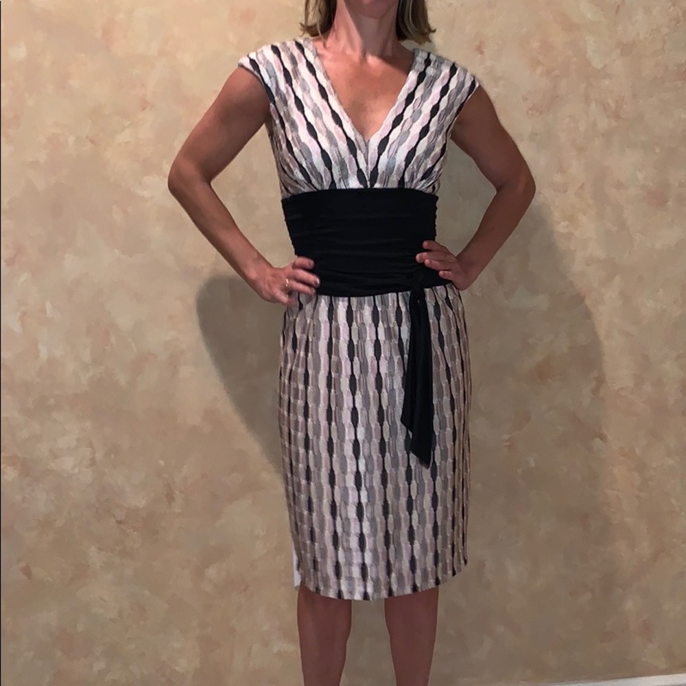 Kay Unger dress